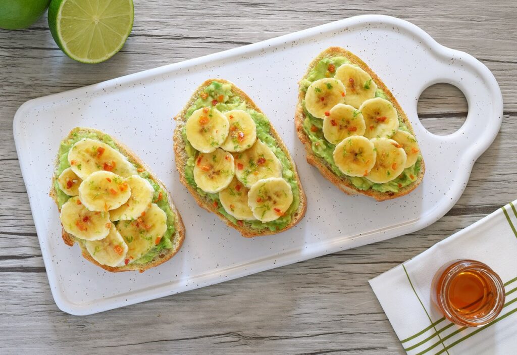 Avocado-Bananen-Toast